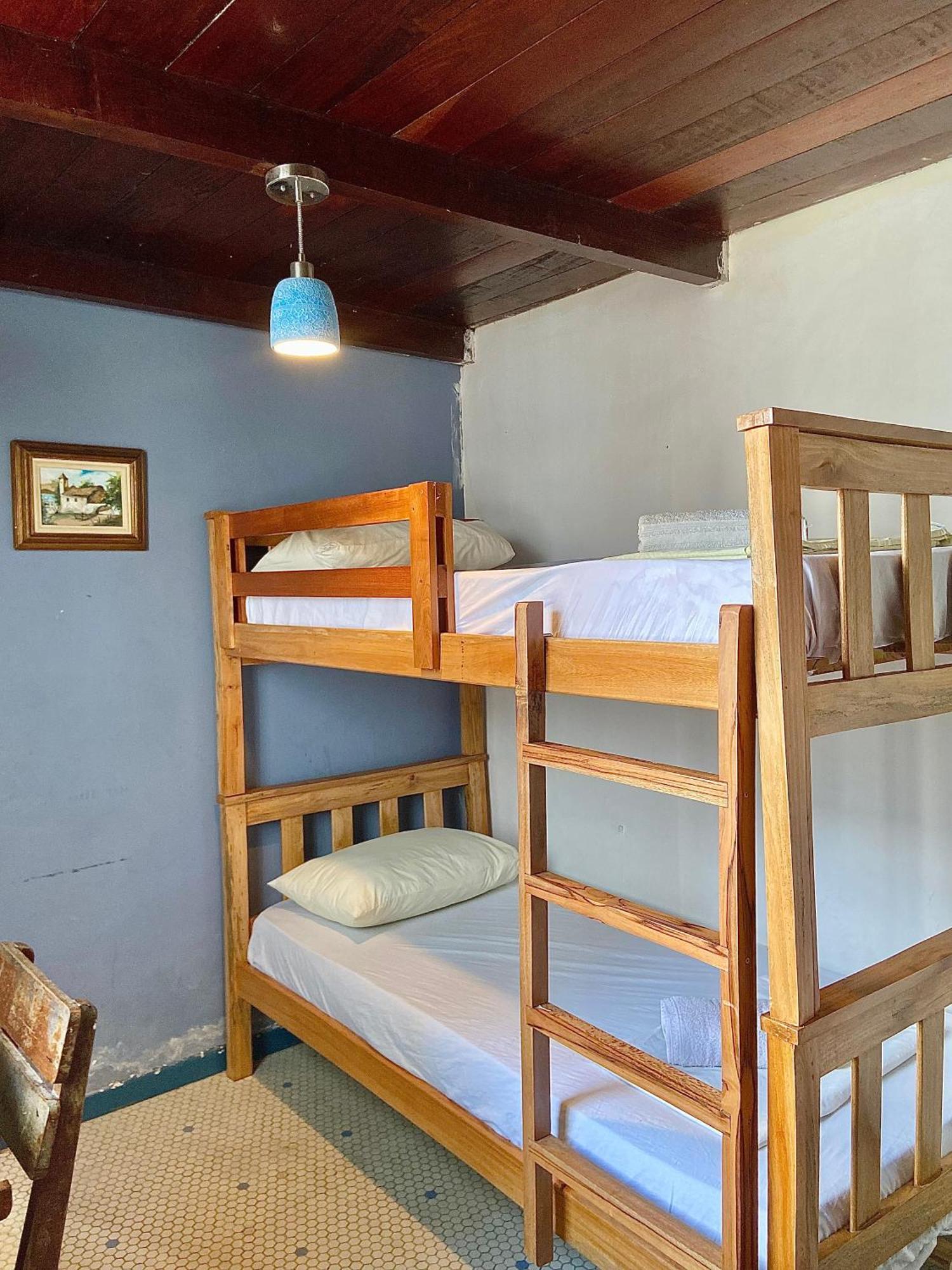 Casamarelo Hostel Salvador Ngoại thất bức ảnh