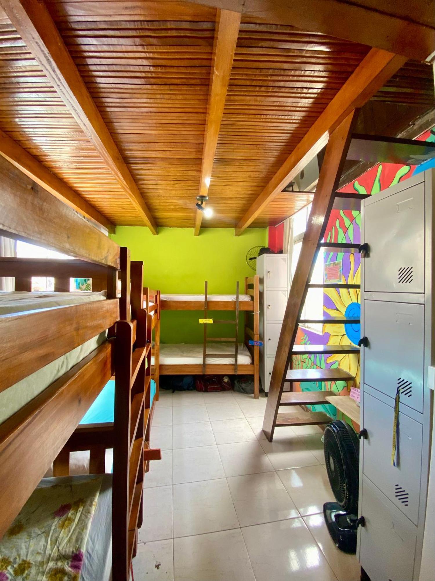 Casamarelo Hostel Salvador Ngoại thất bức ảnh