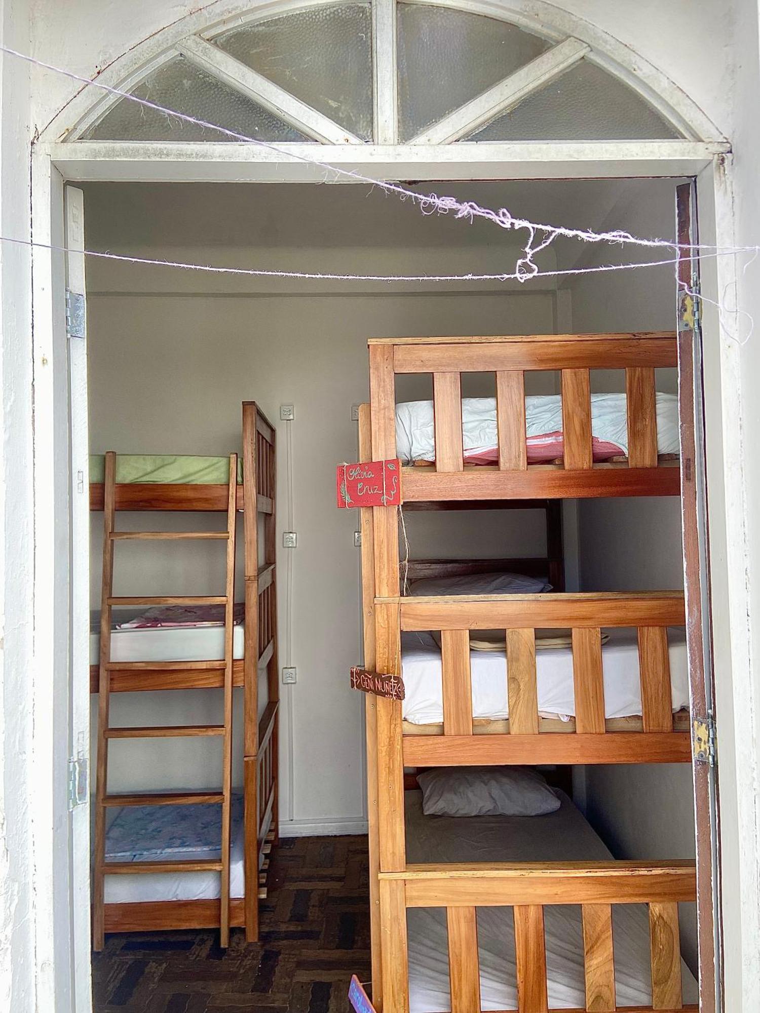 Casamarelo Hostel Salvador Ngoại thất bức ảnh
