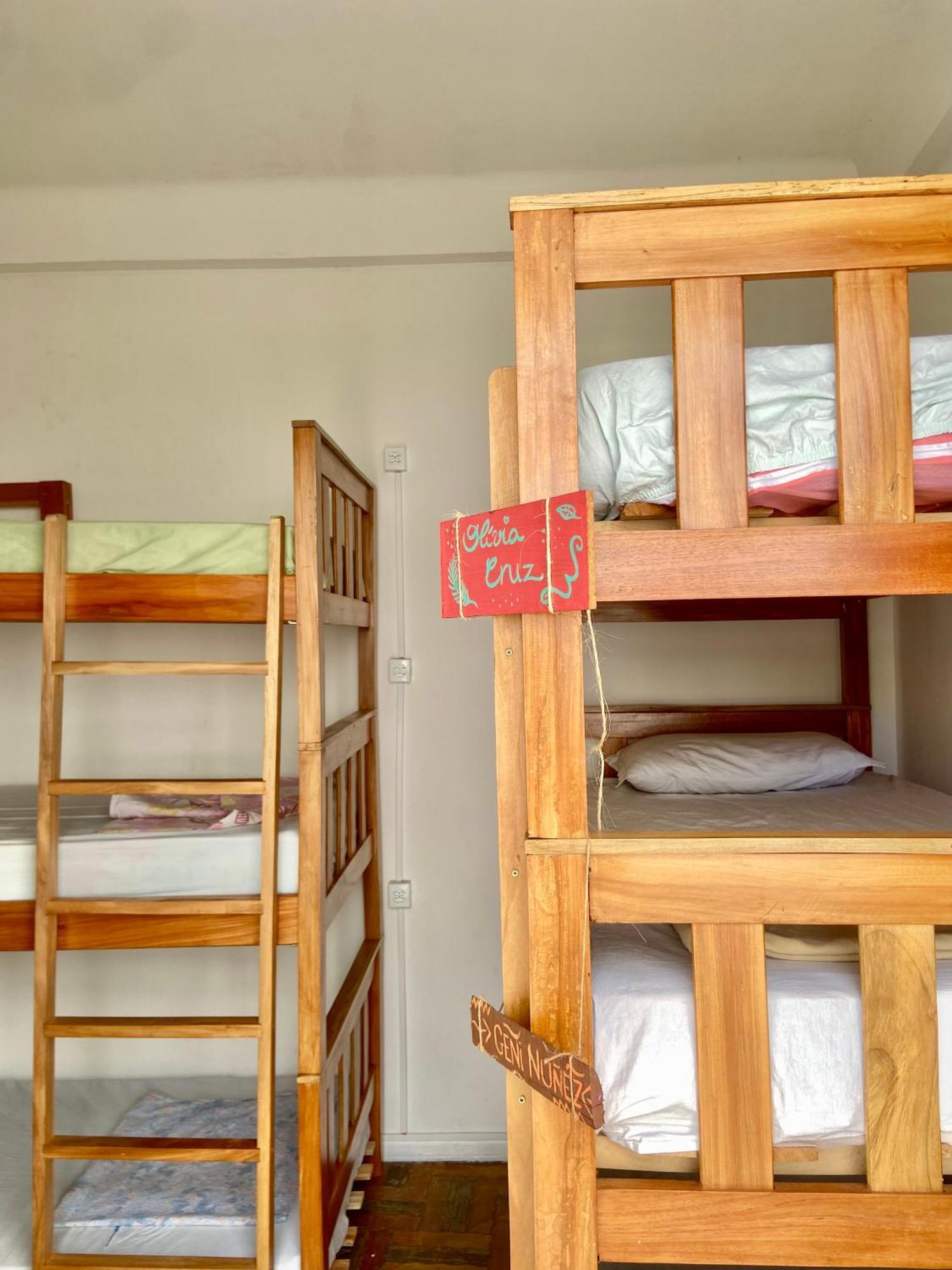 Casamarelo Hostel Salvador Ngoại thất bức ảnh